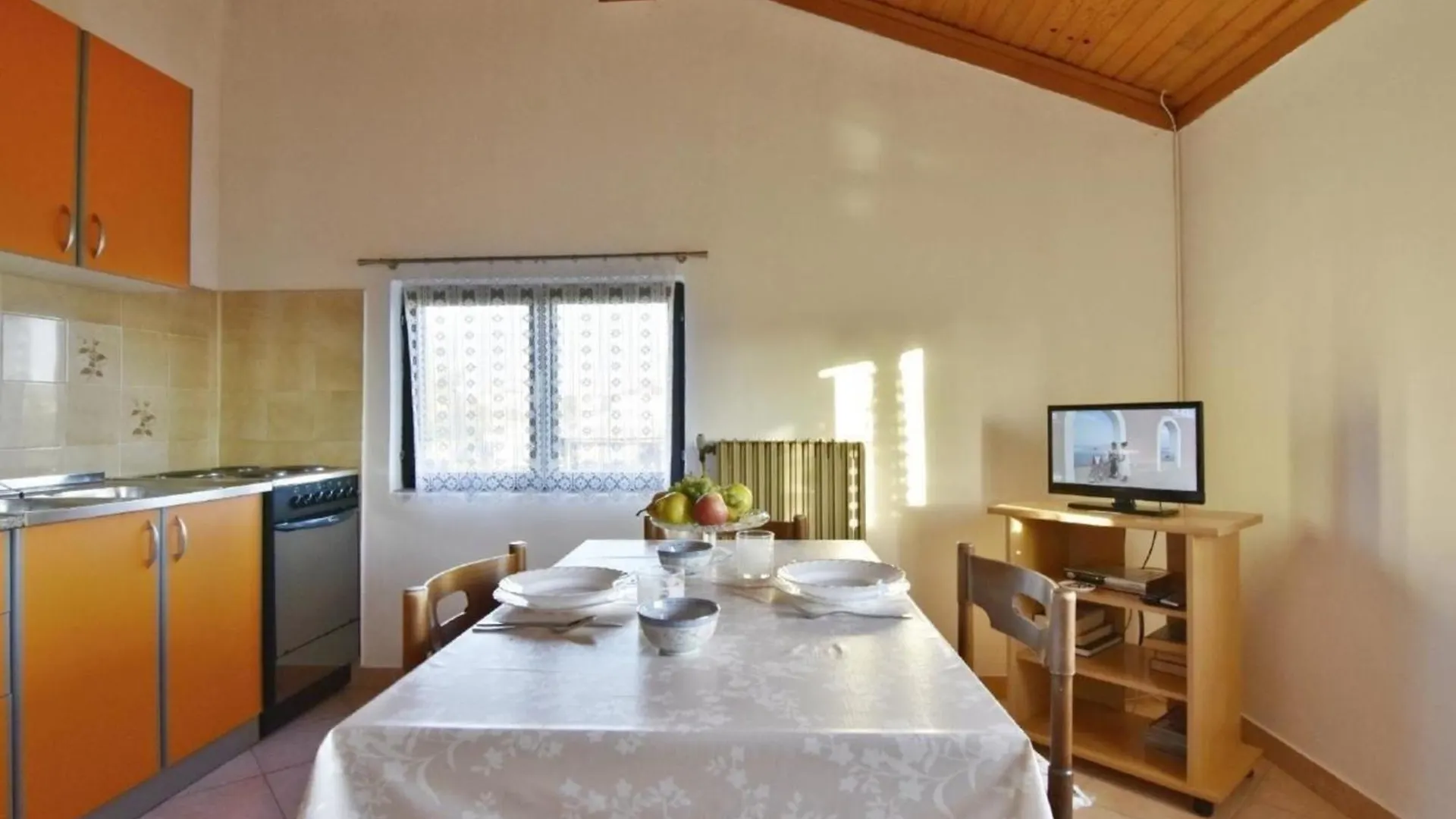 Ferienwohnung In Zambratija Mit Grill, Terrasse Und Garten Und Meerblick Apartamento Zambratija (Istria)