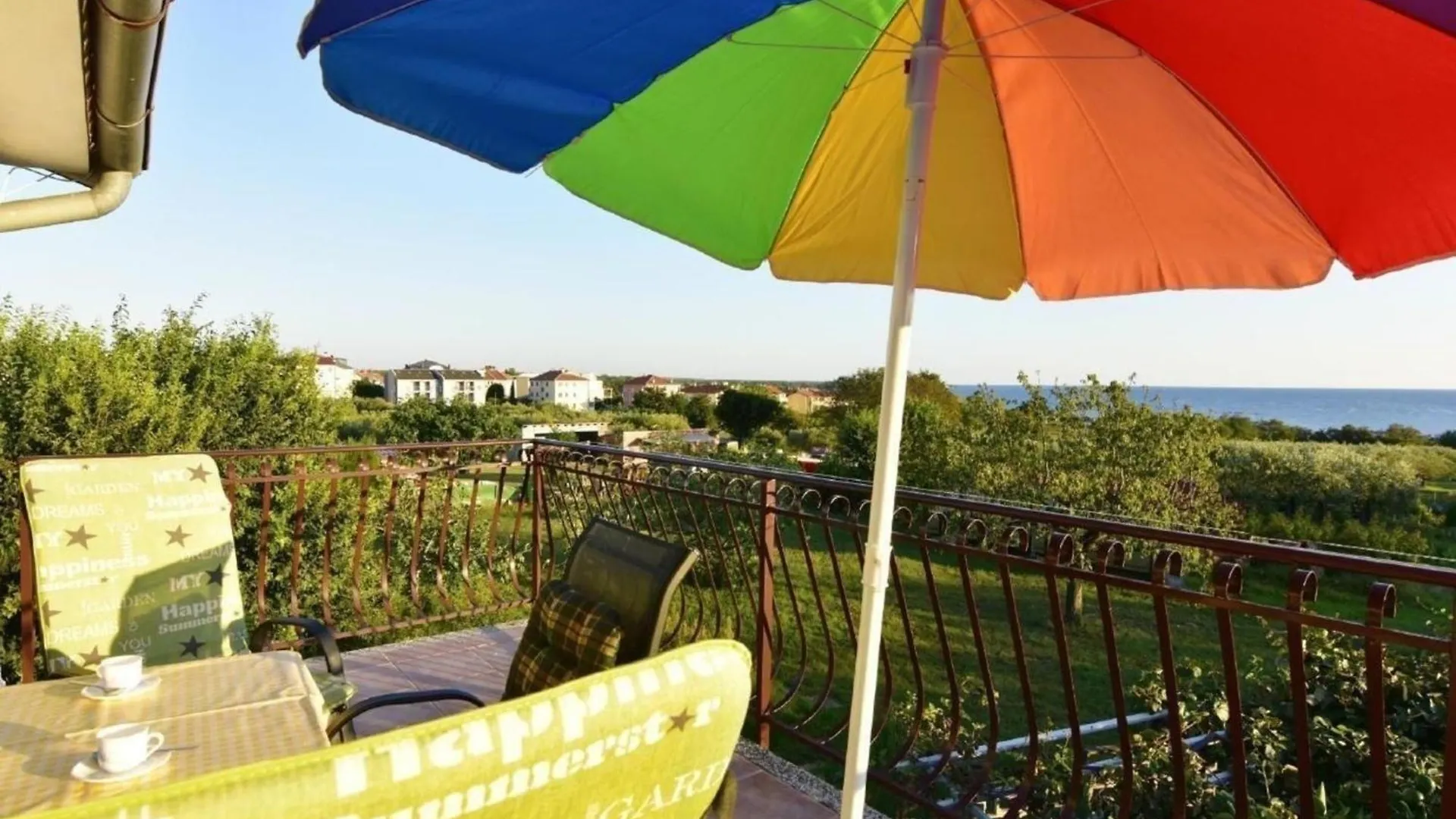 Contatos de Ferienwohnung In Zambratija Mit Grill, Terrasse Und Garten Und Meerblick